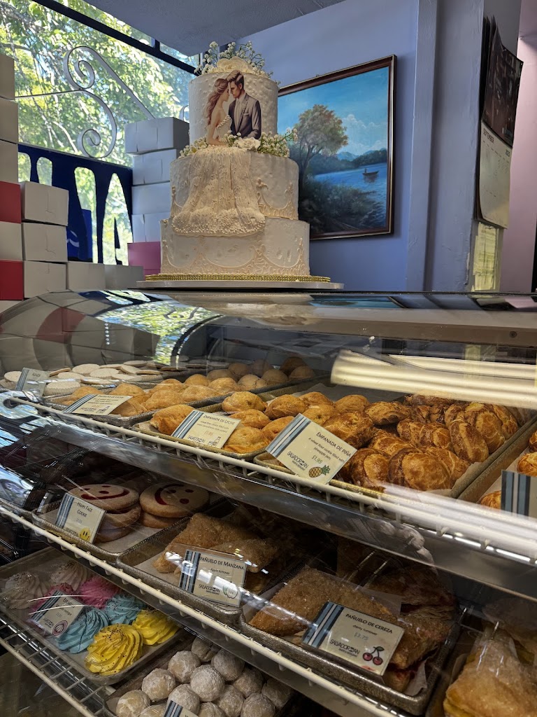Salvadorean Bakery & Restaurant