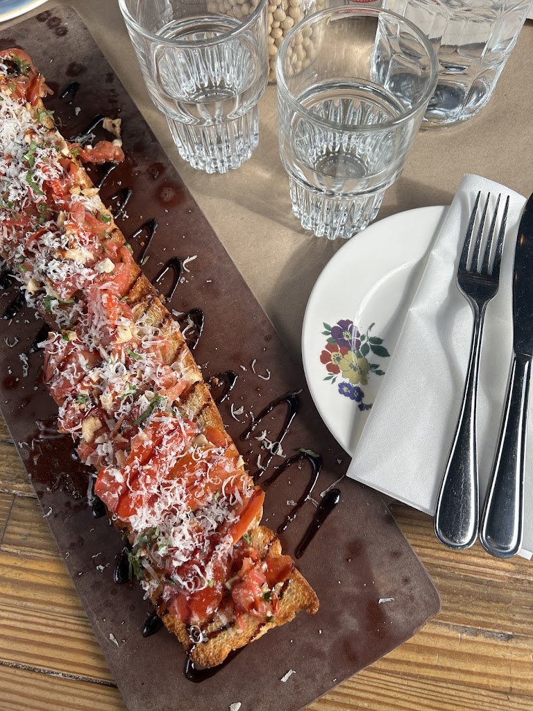 Scaddabush Italian Kitchen & Bar Dixon Rd