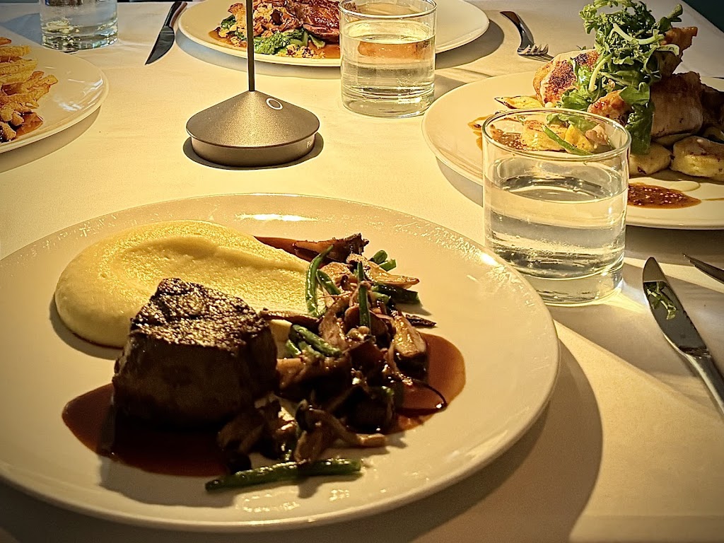 Scaramouche Restaurant
