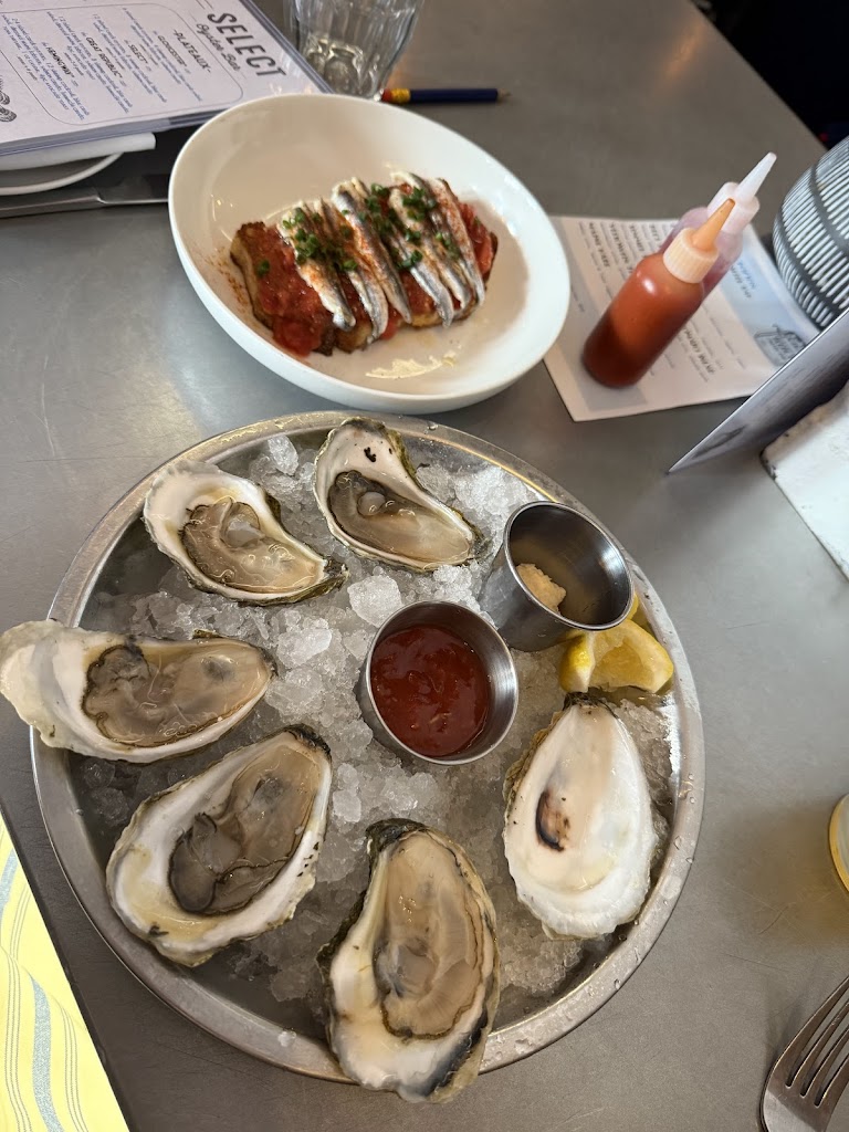 Select Oyster Bar