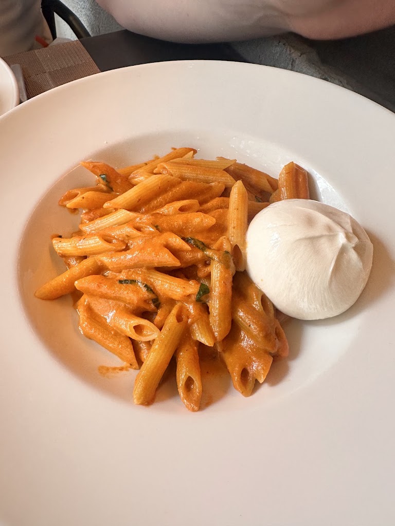Serafina Madison 38th (Midtown)