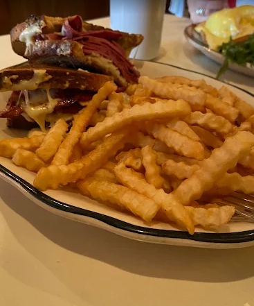 Skyline Restaurant