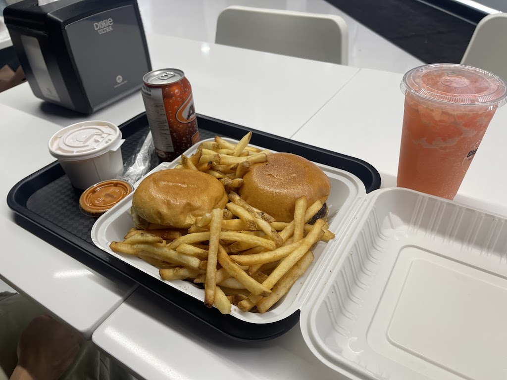 SMSHBRGR - Main St Markham