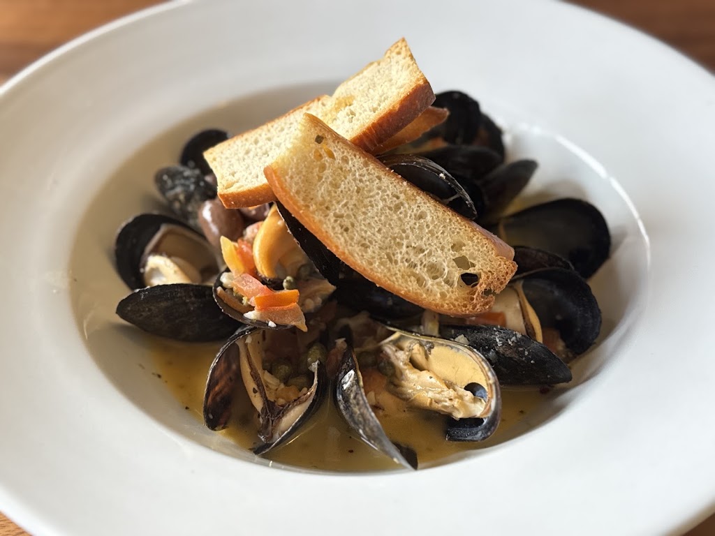 Soma Restaurant & Bar