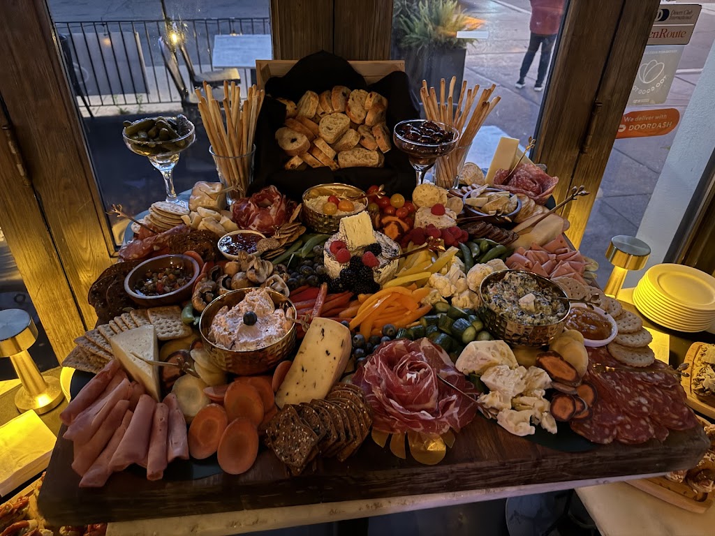 Sotto Voce Wine & Pasta Bar
