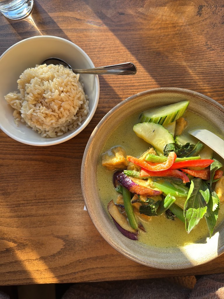SpoonFull Thai Kitchen & Bar