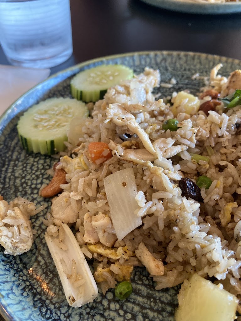 Sriracha Thai Cuisine