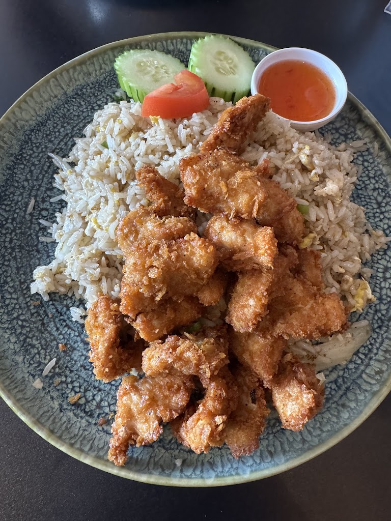 Sriracha Thai Cuisine