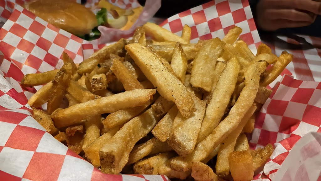 St. John's Bar & Grill