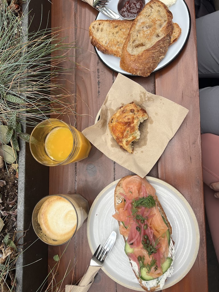 Stable Cafe