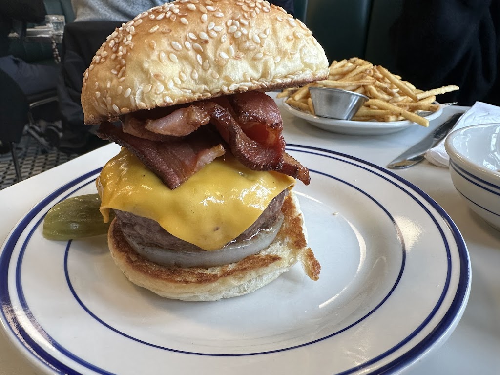 Susie's Rise & Dine