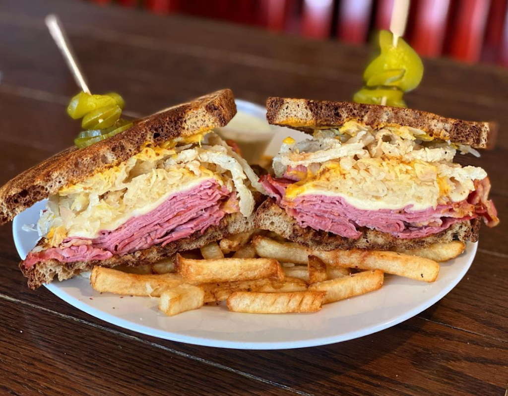 T. J. O'Shea's Irish Snug