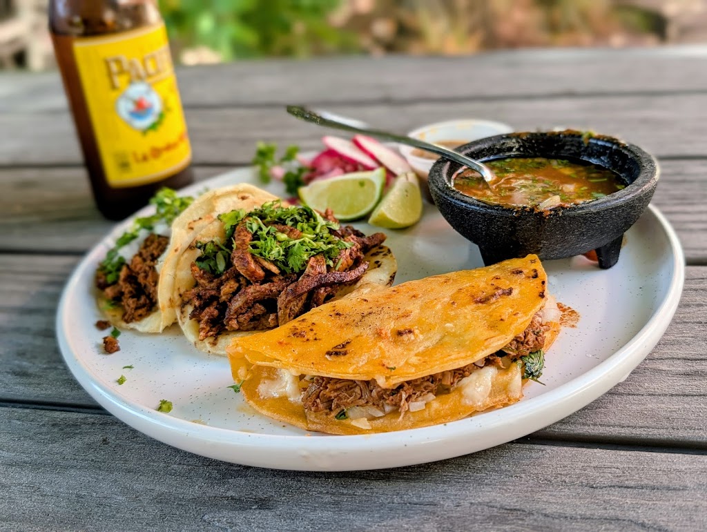 Tacos El Lago
