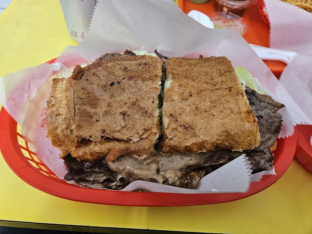 Taqueria El Farolito