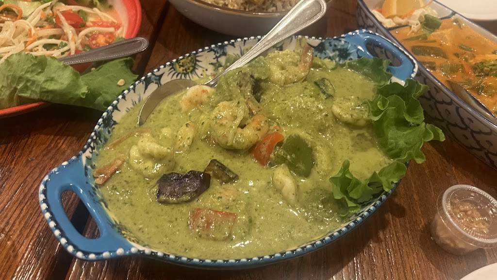 Tee Nee Thai Cuisine