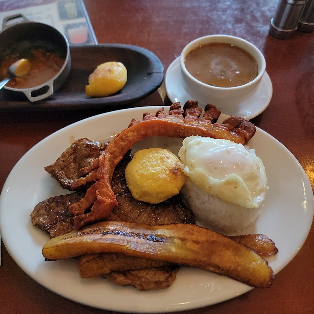 Tertulias Cafe