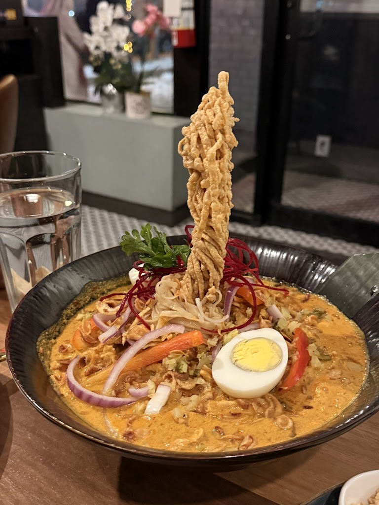 Thairoom College Downtown