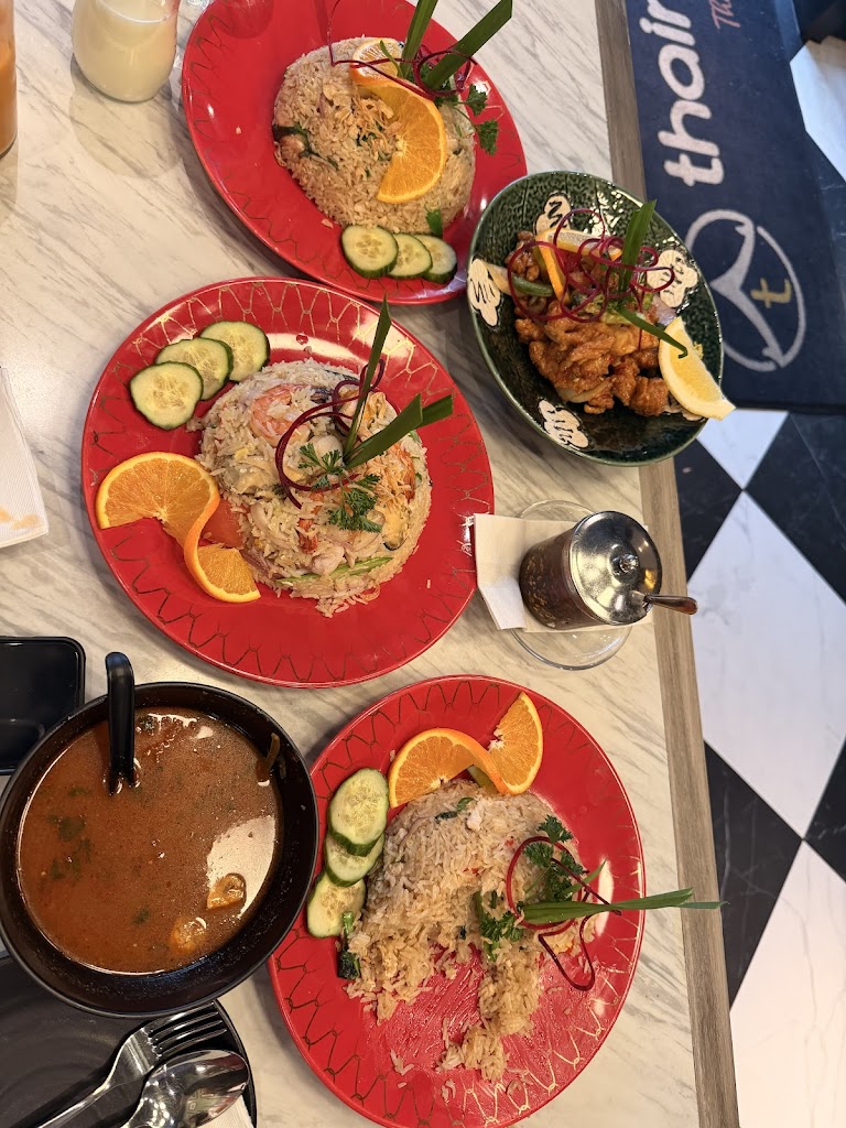 Thairoomgrand Etobicoke