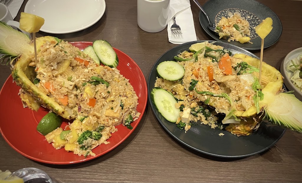 Thairoomgrand York Mills