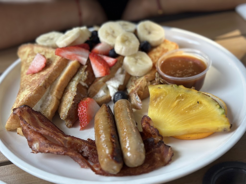 The Cherie Bistro