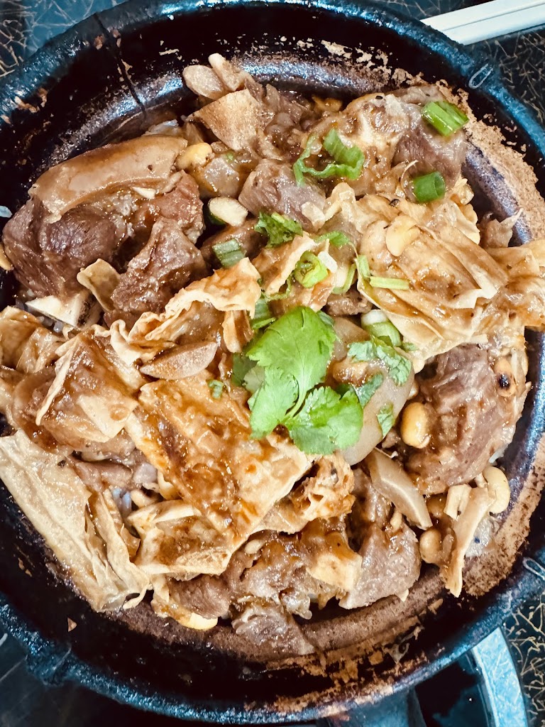 The Claypot House