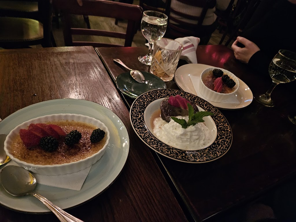 The Drunken Munkey - UES