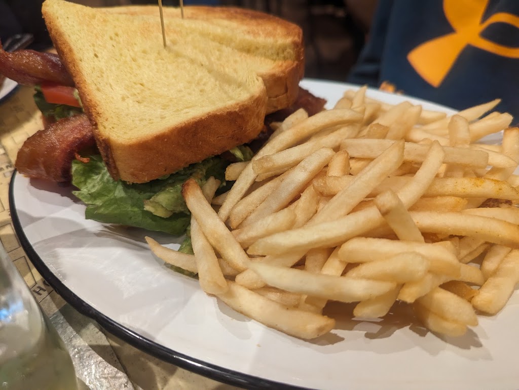 The Grey Dog - Flatiron