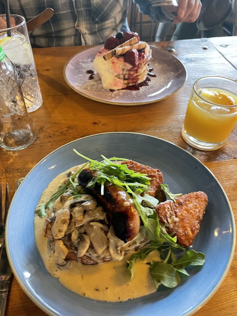 The Hideout Cafe Kitchen & Bar
