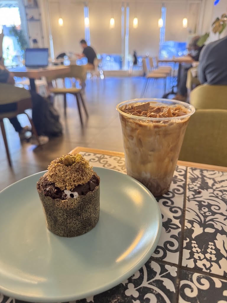 THE HISTORY COFFEE