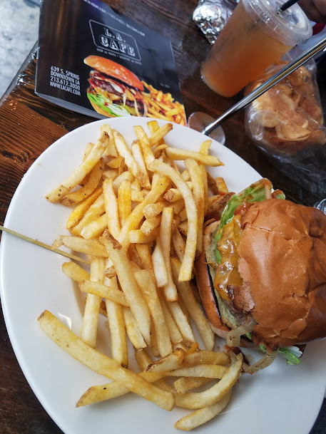 The L.A. Cafe