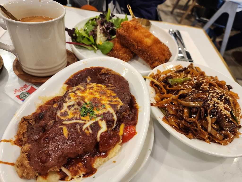 The LC cafe X 老朱茶檔