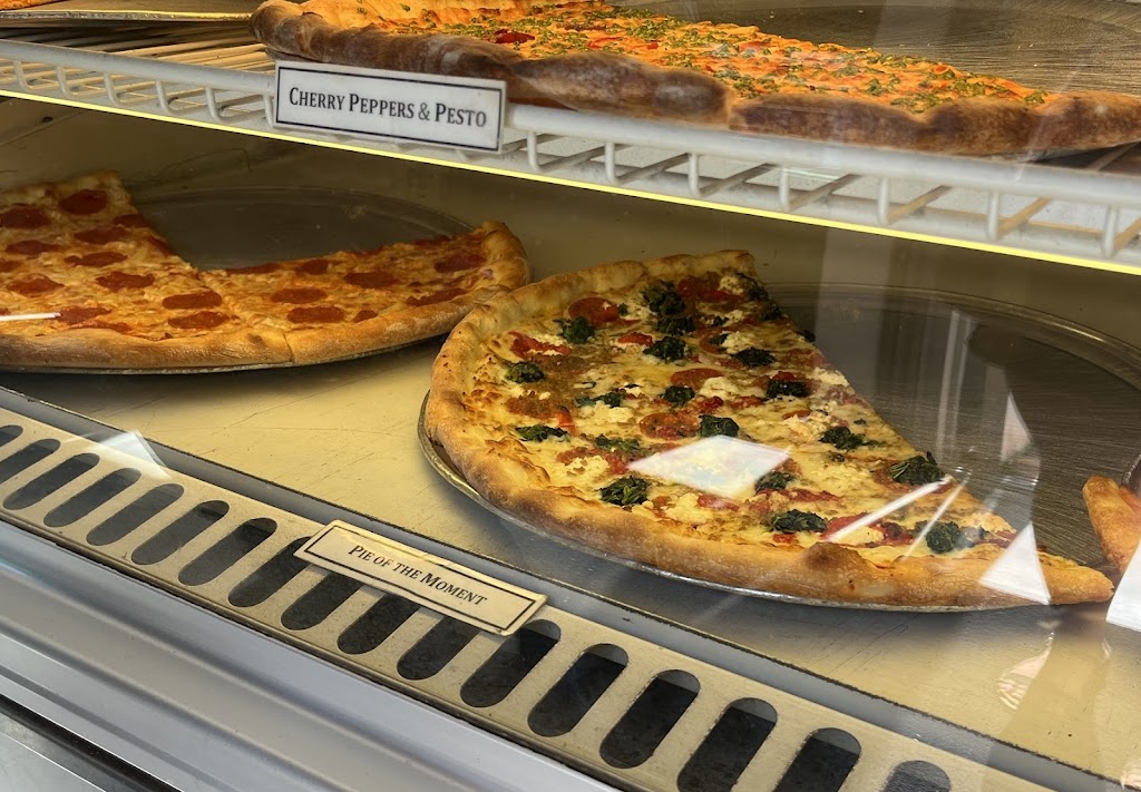The Pizza Shop