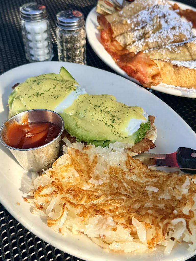 The Pumphouse Bar & Grill