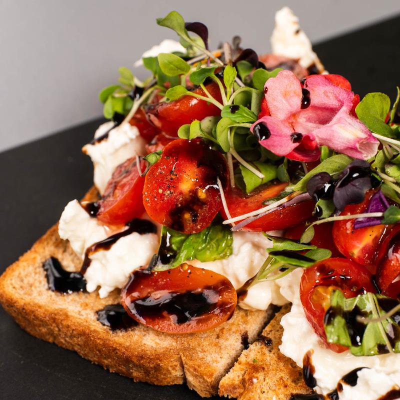 THE SOCIALITE KITCHEN & BREWERY- Fisherman's Wharf- SFO