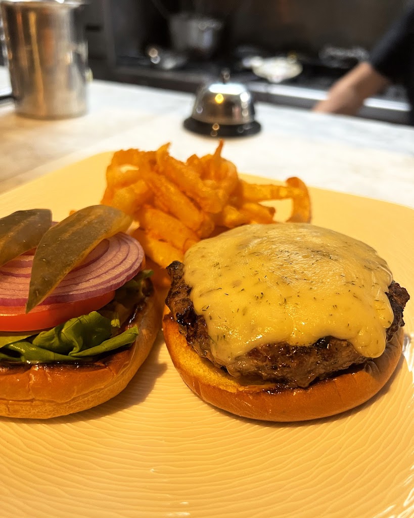 The Walnut Tavern Bar & Grill