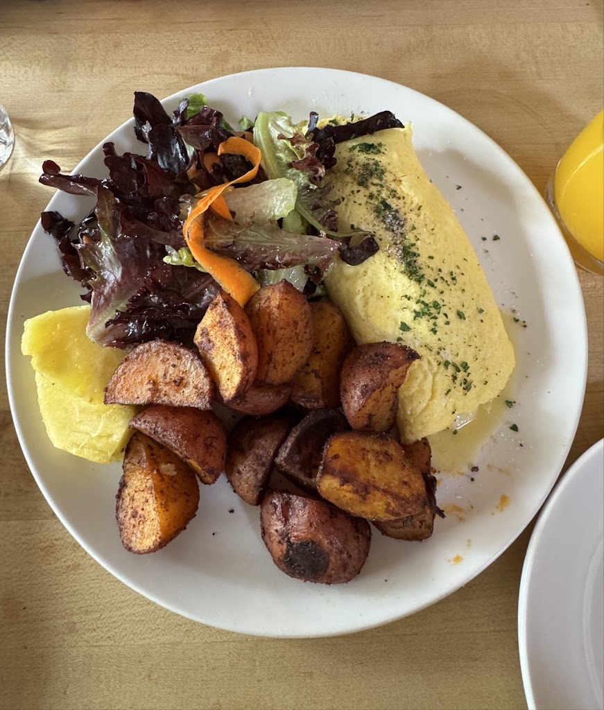 Tilikum Place Cafe