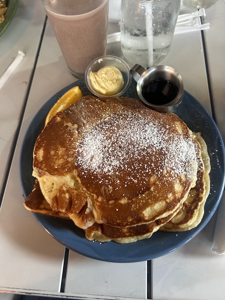 Toast Cafe & Grill
