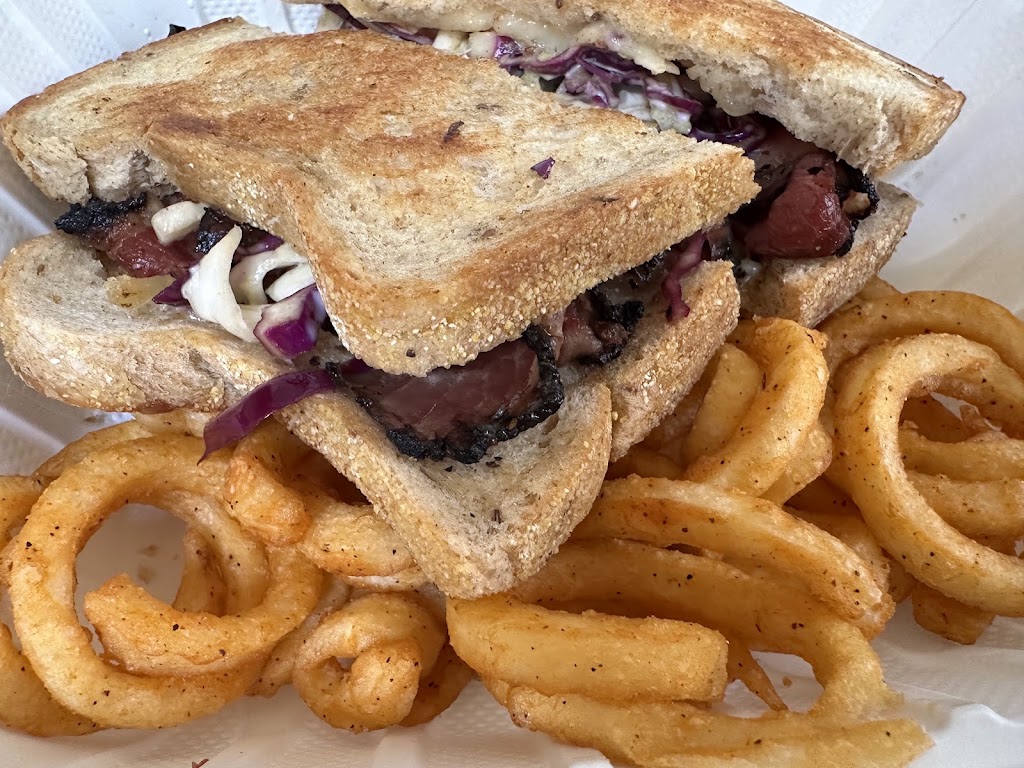 Toast Eatery