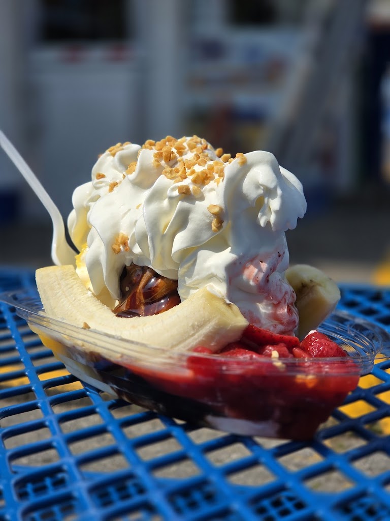 Tom's Dairy Freeze