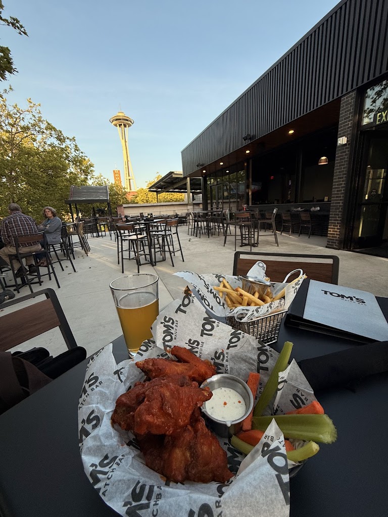 Tom's Watch Bar - Seattle Center