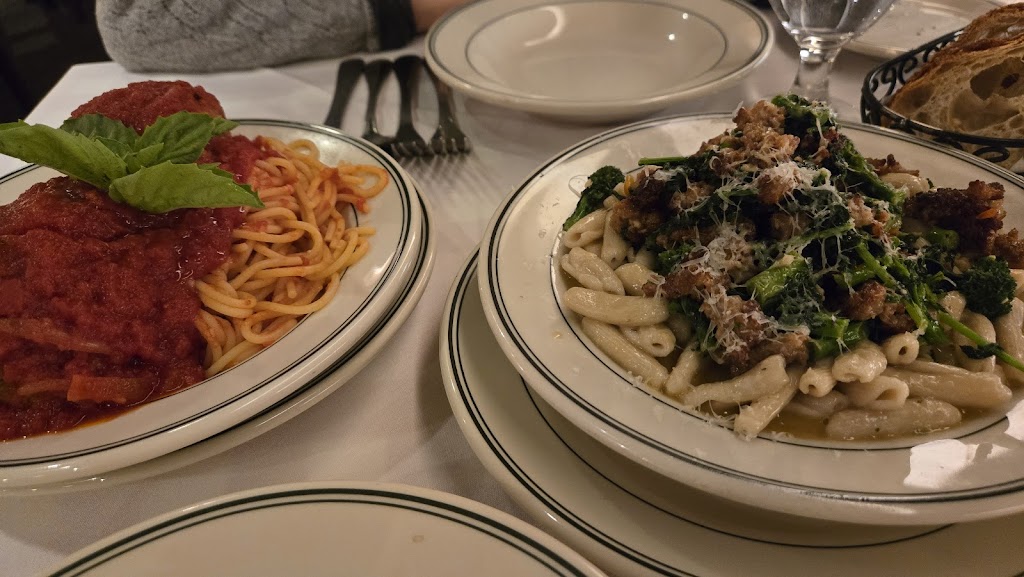 Tony's Di Napoli