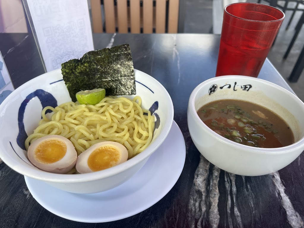 Tsujita LA Artisan Noodles