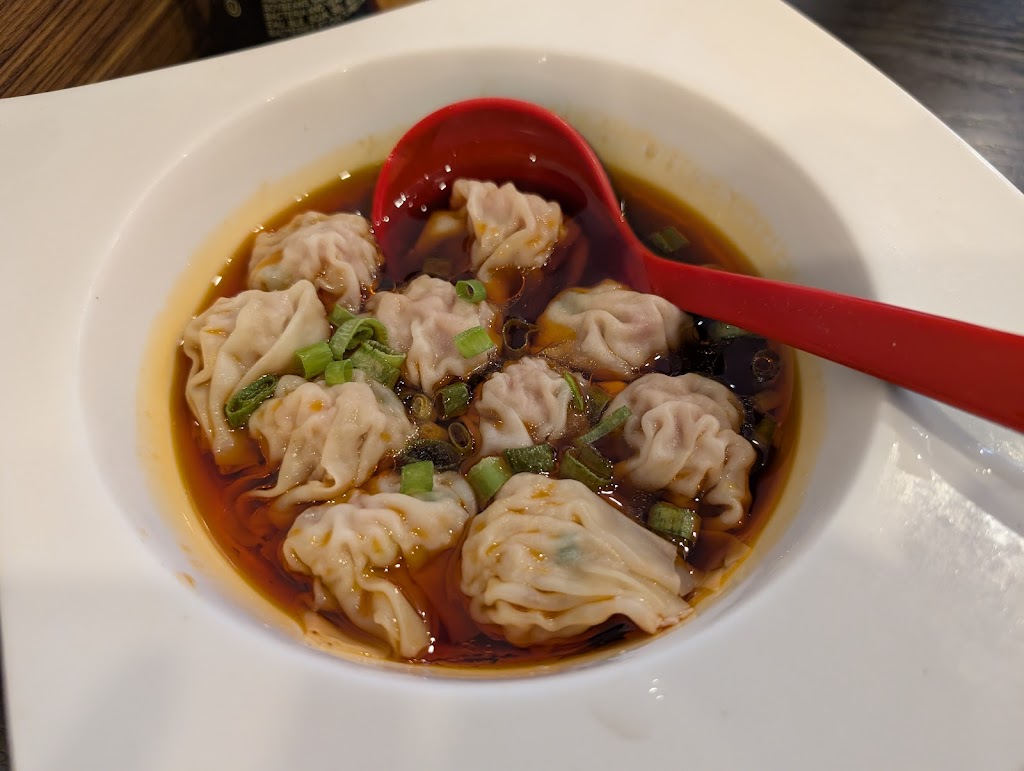 Tumi Dumpling House