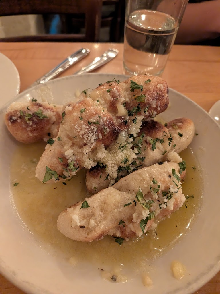 Tutta Bella Neapolitan Pizzeria - Wallingford