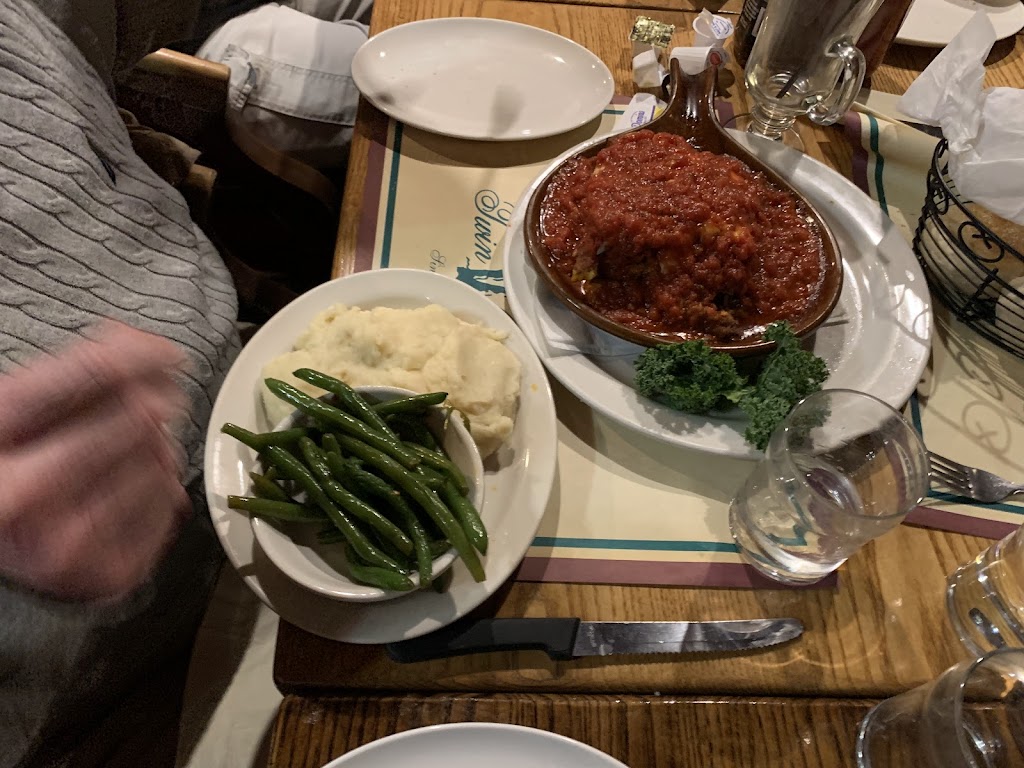 Twin Oaks Restaurant