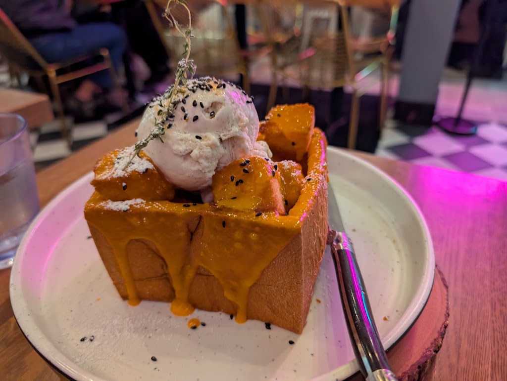 U :Dessert Story