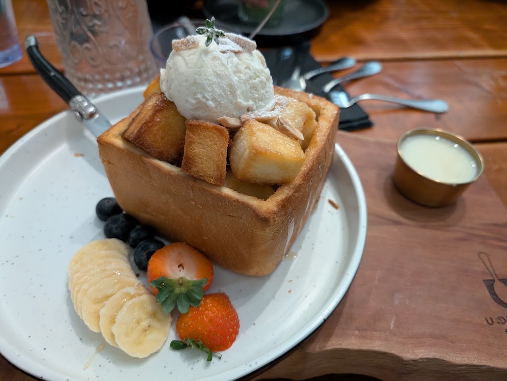 U :Dessert Story