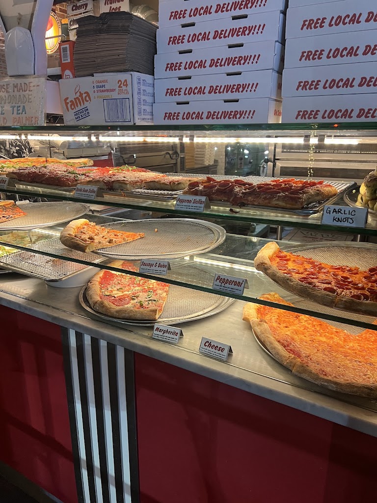 Vito's Slices and Ices