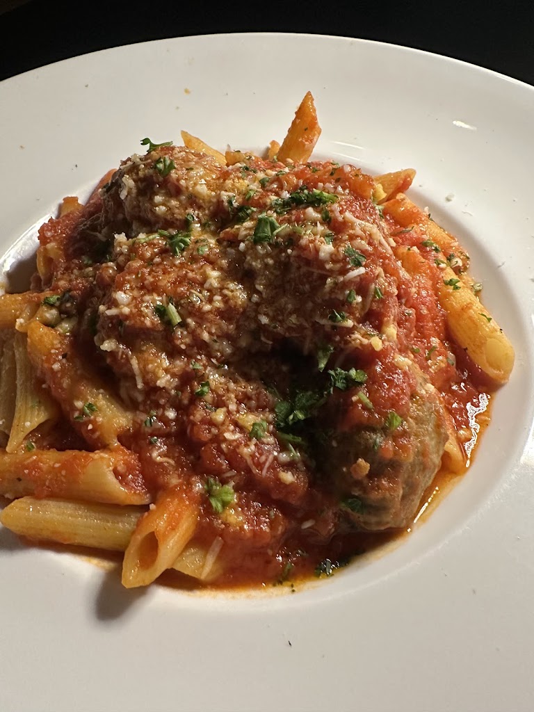 Volare Restaurant & Bar