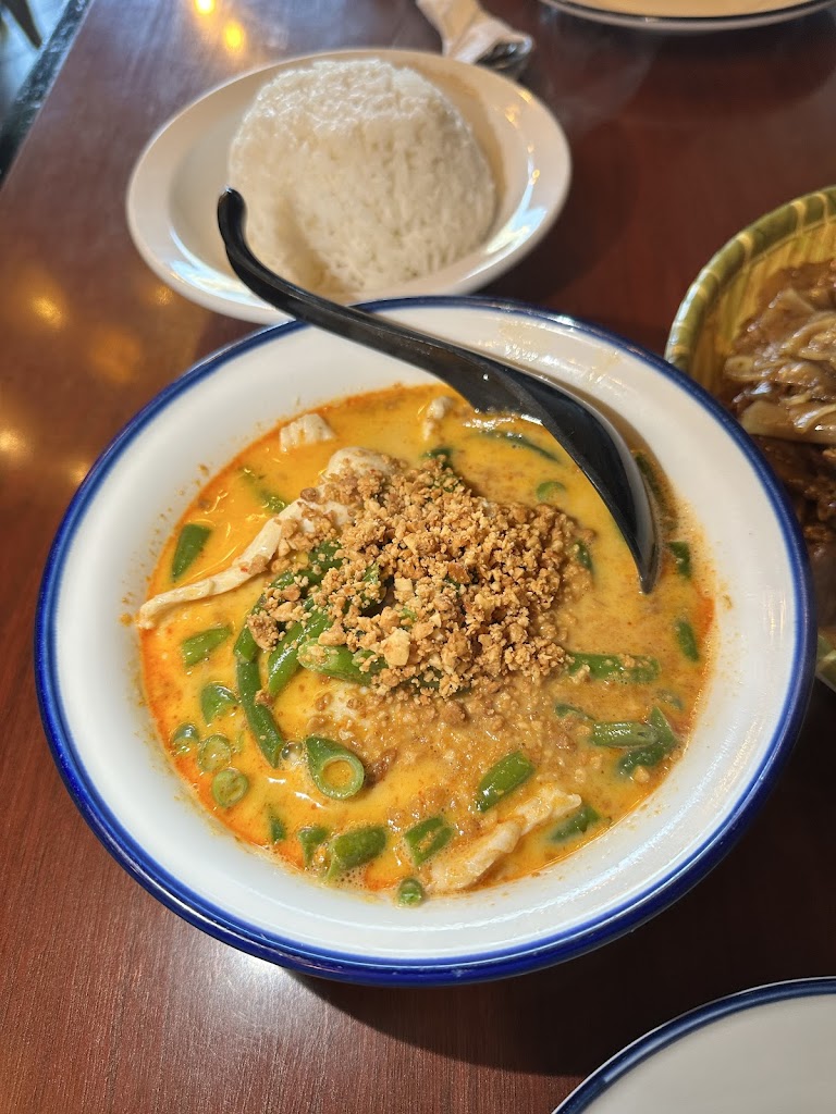 Wai Thai Kitchen: Thai Food Restaurant in North York